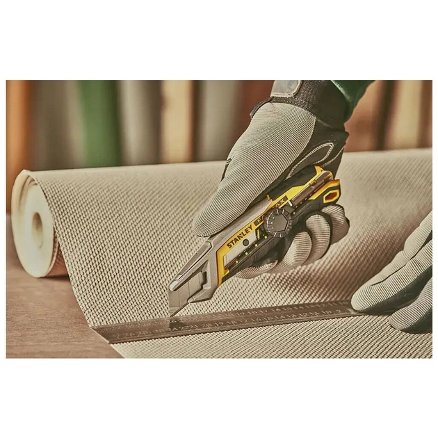 Ніж монтажний Stanley FatMax Integrated Snap Knife, сегментне лезо 18мм, L=165мм. (FMHT10592-0) - picture 6