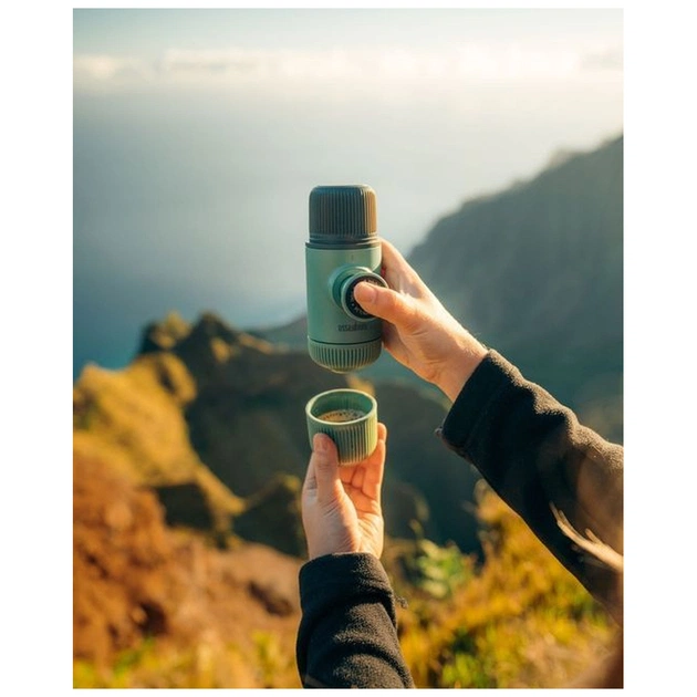 Кавоварка кемпінгова Wacaco Nanopresso з чохлом зелена (WNANOGREEN) - picture 3