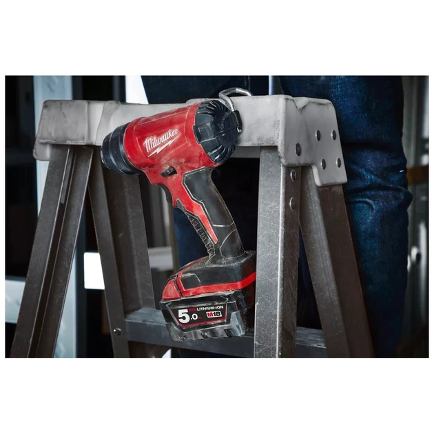 Будівельний фен Milwaukee M18 BHG-502C 2x5Ah, кейс (4933459772) - picture 6
