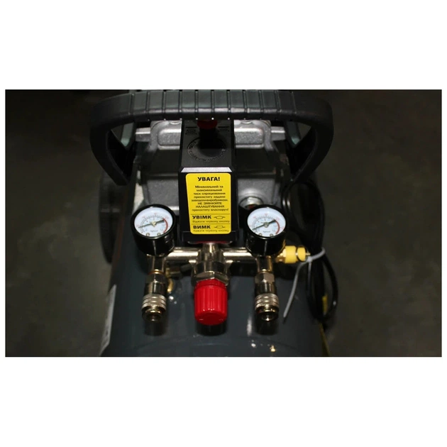 Компресор GTM 220л/хв 1,8кВт 8бар 220В, 50л (KABM2050) - picture 3