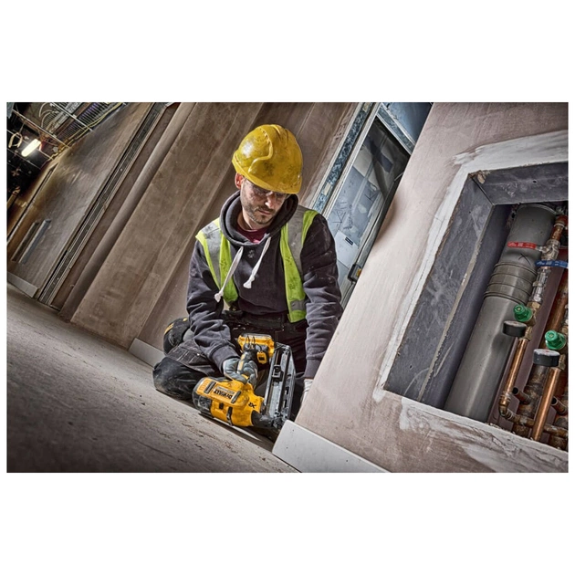 Цвяхозабивач DeWALT 18B XR, діаметр/довжина цвяха 1.6/32-64 мм, 2 АКБ, ЗП (DCN662D2) - зображення 6