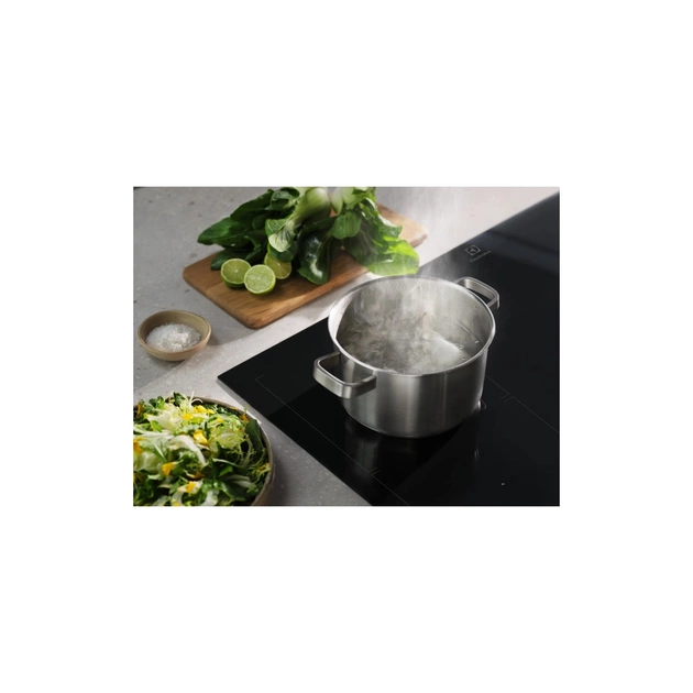 Варочна поверхня Electrolux EIS62453IZ - picture 9