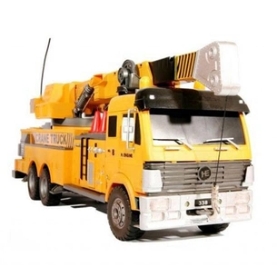 Радіокерована іграшка Hobby Engine Машина з підйомним краном (812) зображення 1