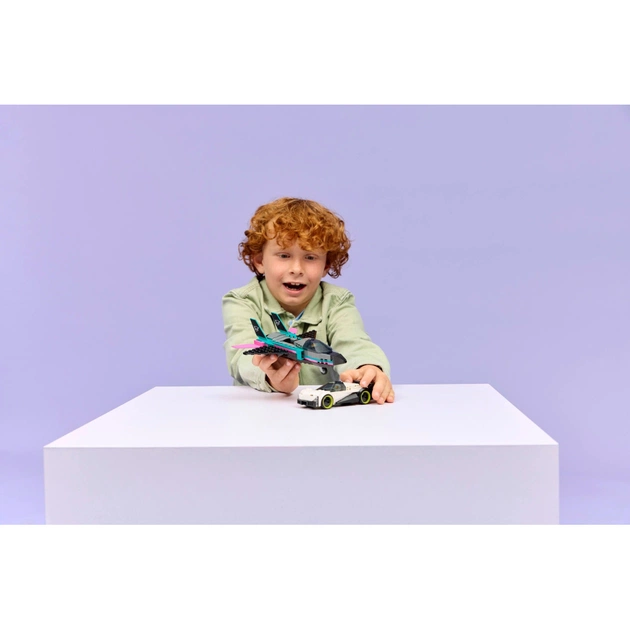 Конструктор LEGO City Реактивний літак проти автомобіля (60489) - зображення 12