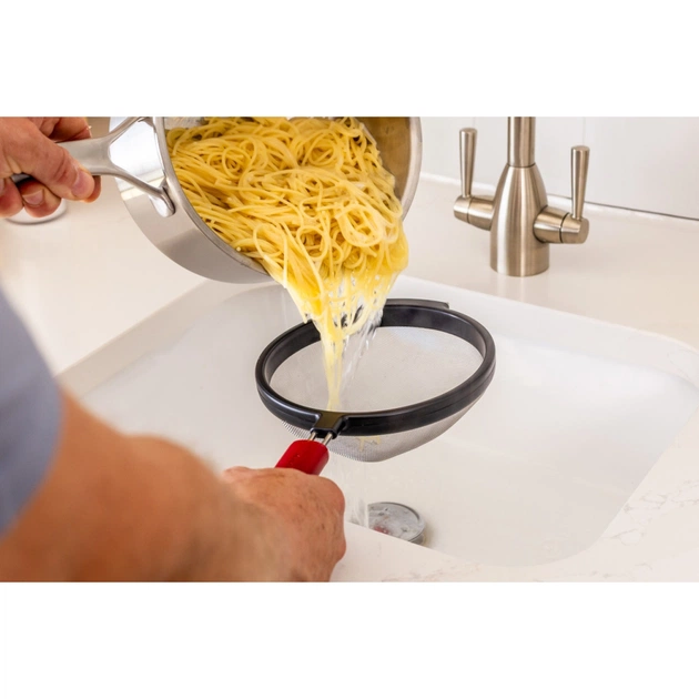 Сито KitchenAid Classic 18 см червоний (KHA161OHEREG) - изображение 4