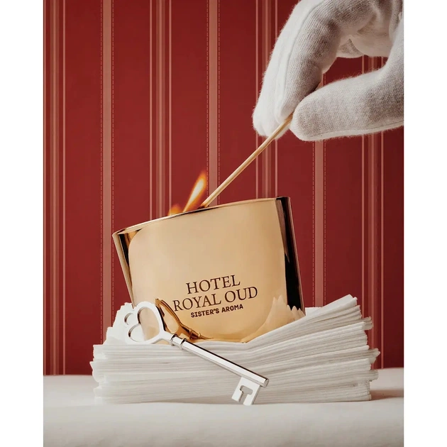 Ароматична свічка Sister's Aroma Hotel Royal Oud 150 г (4820227786152) - picture 3