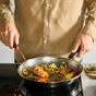 Сковорода Tefal ВОК Emotion+ Power з кришкою 28см (E3411655) - зменшене зображення 3