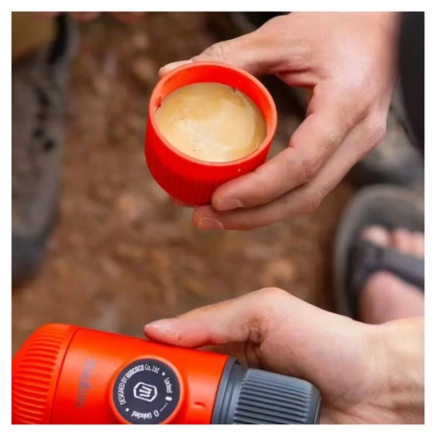 Кавоварка кемпінгова Wacaco Nanopresso з чохлом червона (WNANORED) - picture 5