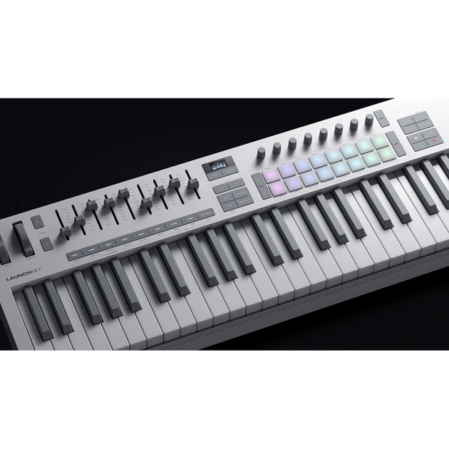 MIDI-клавіатура Novation Launchkey 49 MK4 White Edition (301235) - picture 7