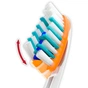 Зубна щітка Oral-B Pro-Expert Pro-Flex medium (3014260109608) - зменшене зображення 2