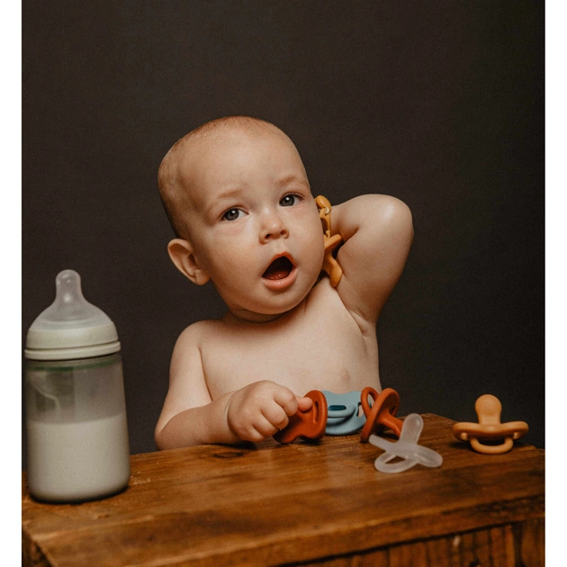 Пустушка Suavinex Colour Essence 6-18 міс, анатомічна силіконова, жовта (308077) - picture 5