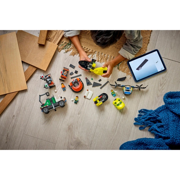 Конструктор LEGO City Ремікс літака, вантажівки та судна на повітряній подушці (60505-) - picture 9