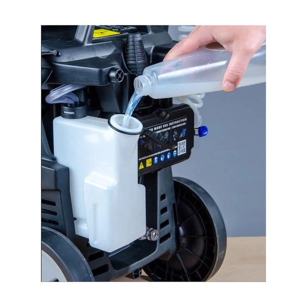 Мийка високого тиску ANNOVI REVERBERI DHS 2.A, 4/160 бар, 0,3/460 л/год, 2,2 кВт + набір для обприскування (15153) - picture 10