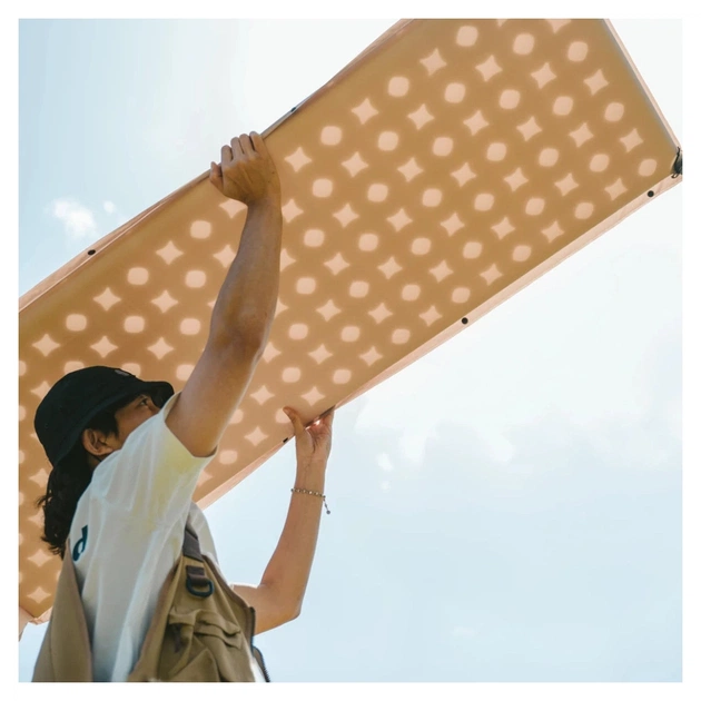 Туристичний килимок Naturehike CNK2550WS025, вологостійкий, 200х65х3 см, бежевий (6977465868824) - picture 4