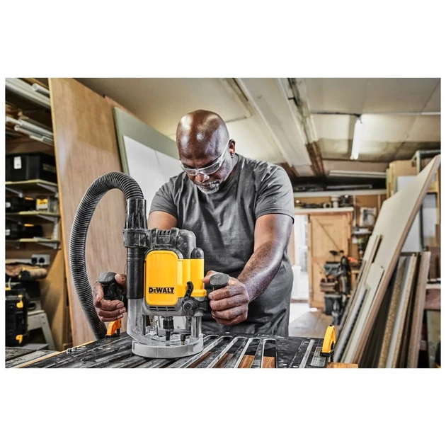 Фрезер DeWALT 2300 Вт, 9000 - 22000 об/хв, цанговий патрон 12 мм, 6.1 кг (DWE625) - picture 4