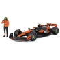 Масштабная модель автомобиля Bburago Автомодель с фигуркой - McLaren MCL38, 1:24 (18-28040) - уменьшенное изображение 5