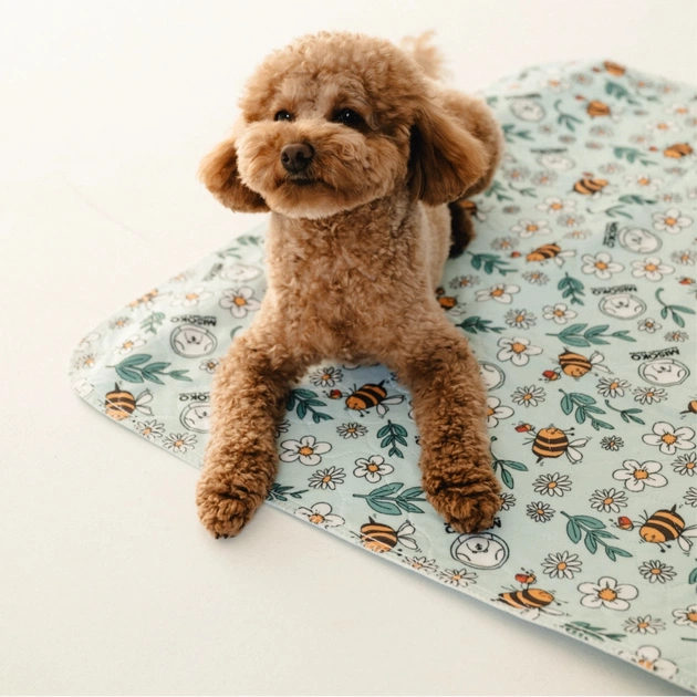 Пелюшки для собак MISOKO&CO Багаторазова з бджолами 40х50 см 1 шт блакитна (HAINMSK70029) - изображение 6
