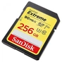 Карта пам'яті SanDisk 256GB SDXC class 10 V30 A1 UHS-I U3 4K Extreme (SDSDXVF-256G-GNCIN) - зменшене зображення 3