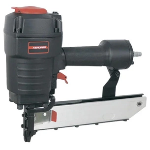 Степлер будівельний Airkraft AEROPRO пневмо під скобу 10.8; 1.4 * 1.6; 25-51 (N851A) зображення 1