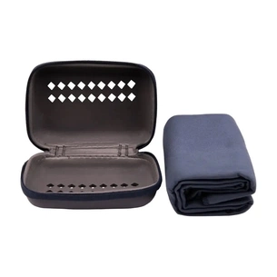 Рушник Tramp з мікрофібри в чохлі Pocket Towel 50х100 M Navy (UTRA-161-M-navy) зображення 1