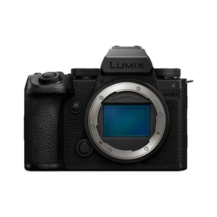 Цифровий фотоапарат Panasonic Lumix DC-S5 II X Body (DC-S5M2XEE) зображення 1
