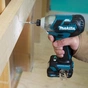 Гайковерт Makita CXT Slider, 135Нм (без АКБ та БЖ) (TD111DZ) - зменшене зображення 5