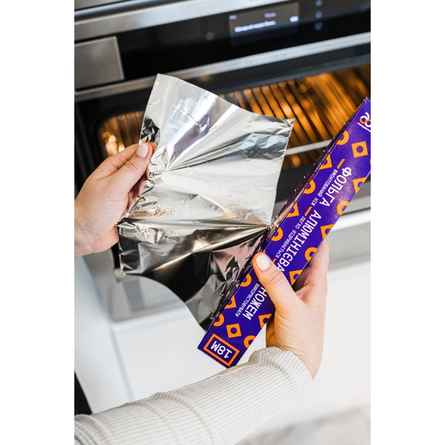 Фольга алюмінієва Добра Господарочка Колекція Вибійка З ножем 18 м (4820086524094) - picture 3