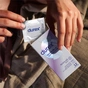 Презервативи Durex Invisible Extra Lube ультратонкі з додатковою змазкою 12 шт. (5052197057089) - зменшене зображення 6