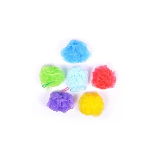 Губка для купання Помічниця Бантик Колір в асортименті 1 шт. (4820164964675) изображение 1