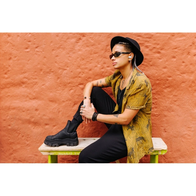 Навушники JBL Tune Buds White (JBLTBUDSWHT) - picture 12