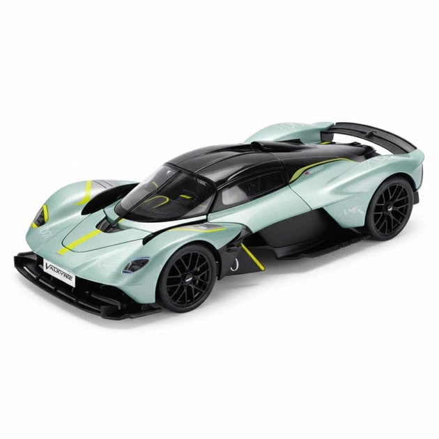 Масштабная модель автомобиля TechnoDrive Aston Martin Valkyrie зеленый 1:18 (250938AMVKSG) - изображение 1