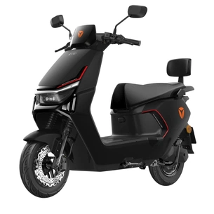 Электроскутер Yadea GT35 Black изображение 1