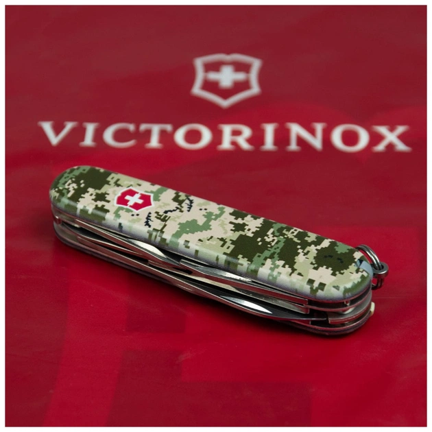 Ніж Victorinox Climber Army Піксель + Лого (1.3703.3_W3941p) - picture 3