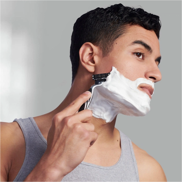 Набір косметики Gillette Станок для гоління Mach3 + 2 змінних леза + Гель для душу Old Spice 3-в-1 Whitewater 250 мл (8700216221047) - picture 3