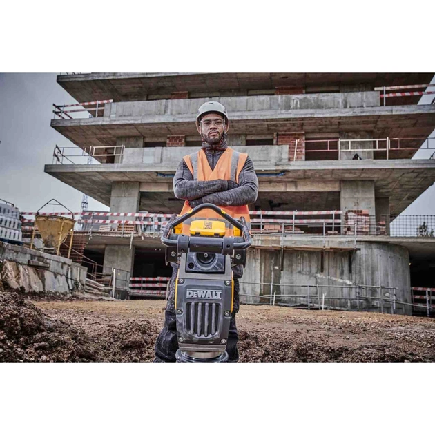 Вібротрамбувалка DeWALT POWERSHIFT Li-Ion 55V, 11.6 кН, 65 кг (без АКБ та ЗП) (DCPS660N) - picture 9