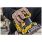 Шліфувальна машина DeWALT 18 В XR Li-lon, 115х108 мм, 8000-13500 об/хв, 2x5Ah, кейс (DCW200P2) - зменшене зображення 10