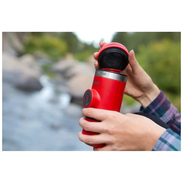 Кавоварка кемпінгова Wacaco Nanopresso з чохлом червона (WNANORED) - picture 8