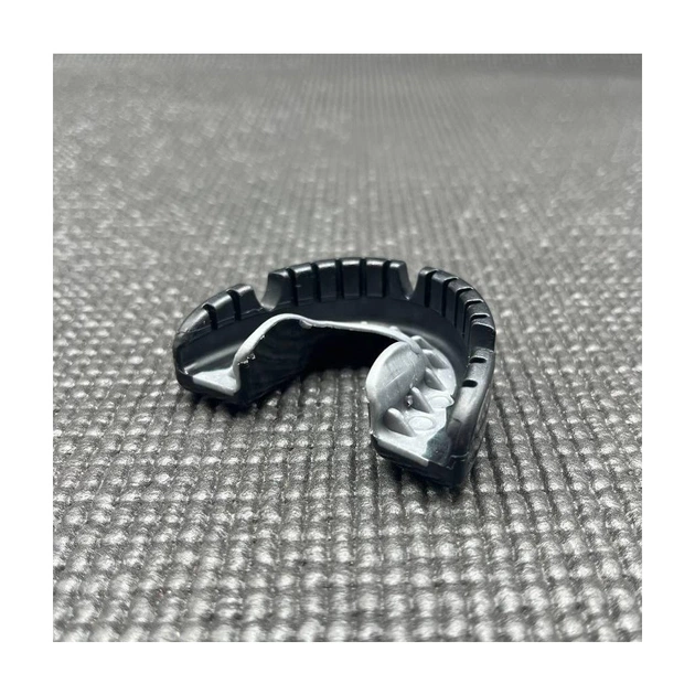 Капа Opro Gold Braces під брекети Blackl/Silver (102518001) (UFC_Gold_Braces_Bl/Silver) - picture 7