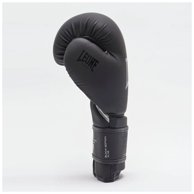 Боксерські рукавички Leone GN059 Black/White 10 унцій (GN059_Bl/White_10oz) - picture 8