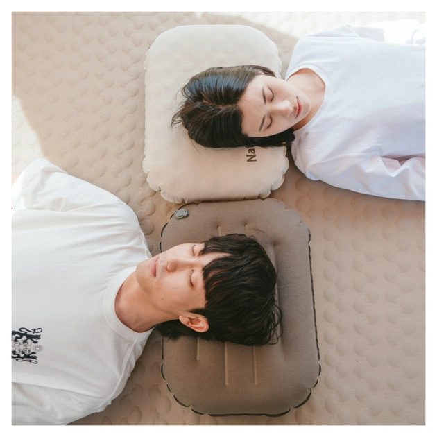 Туристична подушка Naturehike ультралегка CNK2300DZ024 прямокутна велика (6976507667661) - зображення 5