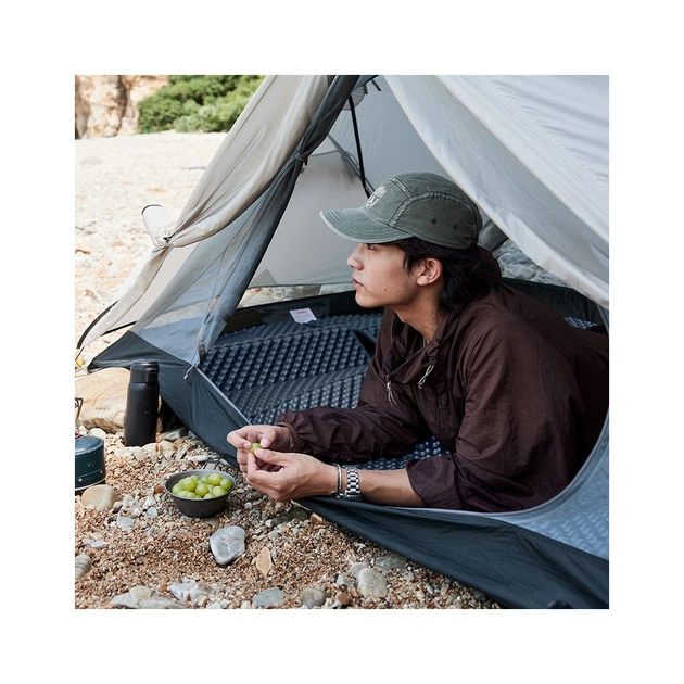 Туристичний килимок Naturehike IXPE CNK2300DZ017 алюмінієва плівка 200 x 65 х 2 см темно-блакитний (6976023923197) - зображення 10