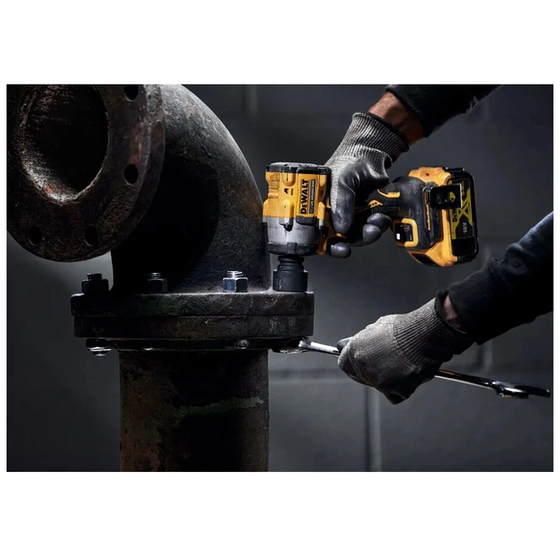 Гайковерт DeWALT 18 В XR Li-lon ,406 Нм (без АКБ та ЗП) (DCF923N) - picture 8