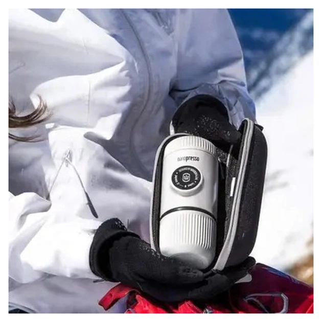 Кавоварка кемпінгова Wacaco Nanopresso з чохлом біла (WNANOWH) - picture 3