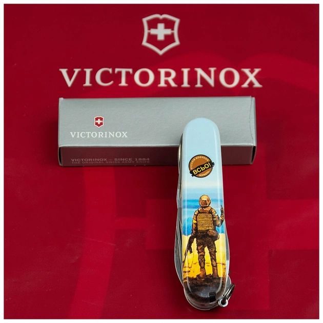 Ніж Victorinox Huntsman Ukraine 3D 91 мм Марка русскій воєнний корабль ВСЬО (1.3713.7_T3120h) - зображення 12