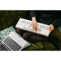 MIDI-клавіатура Novation Launchkey Mini 37 MK4 White Edition (301234) - уменьшенное изображение 7