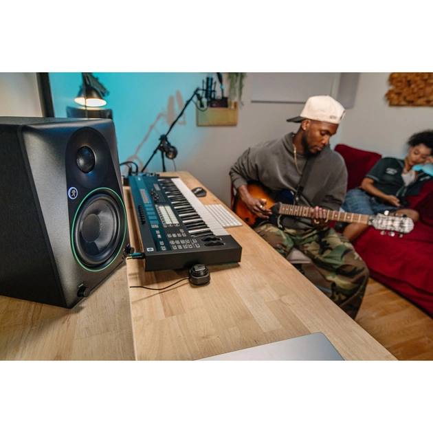 Студійний монітор Mackie CR5BT Gen 3 (301483) - picture 4