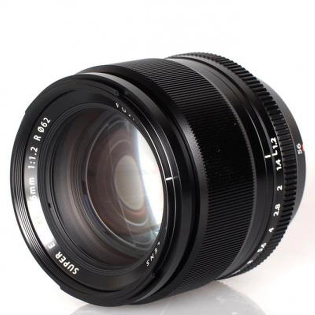 Об'єктив Fujifilm XF 56mm F1.2 R (16418649) - изображение 1