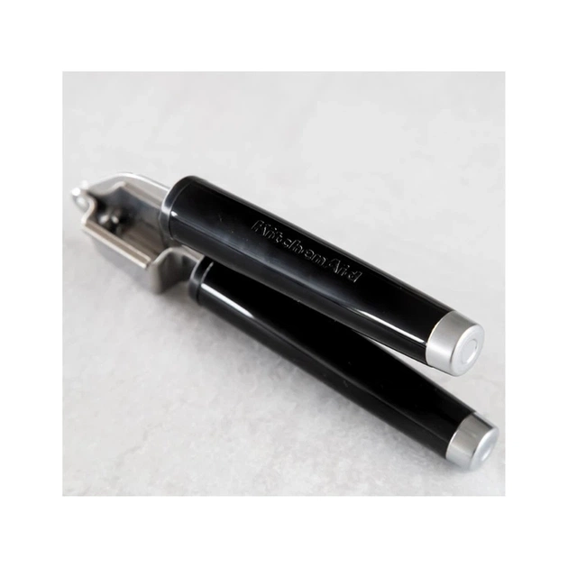 Прес для часнику KitchenAid Classic 19 см чорний (KCG132OHOBE) - picture 4