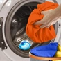 Капсули для прання Tide Все-в-1 Touch of Lenor Fresh Color 15 шт. (4084500569621) - зменшене зображення 2