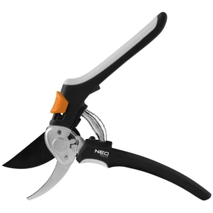 Секатор Neo Tools площинний, d різу 18мм, 200мм, 206г (15-204) изображение 1